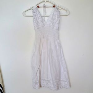 White dress - Medium size